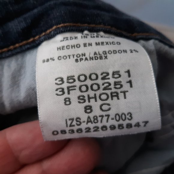 Lee Jeans Women's Size 8 SHORT Bootcut Slender Secret Lower On The Waist Denim - Picture 7 of 12